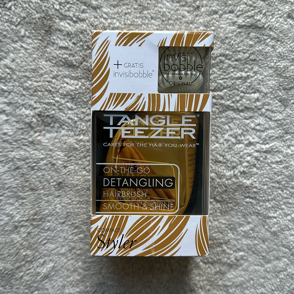 Tangle Teeser brush + hair ties